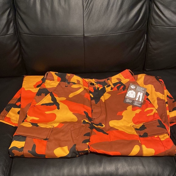 ZUMIEZ CARGO PANT - Picture 3 of 8